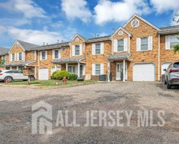 19 Delavan Court, New Brunswick, NJ 08901