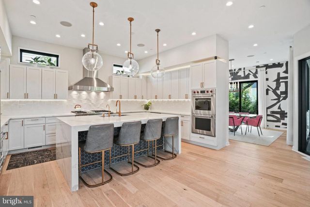 5711 POTOMAC AVE NW, Washington, DC 20016