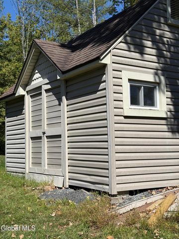 80 Daredevil Drive, Coxsackie, NY 12015