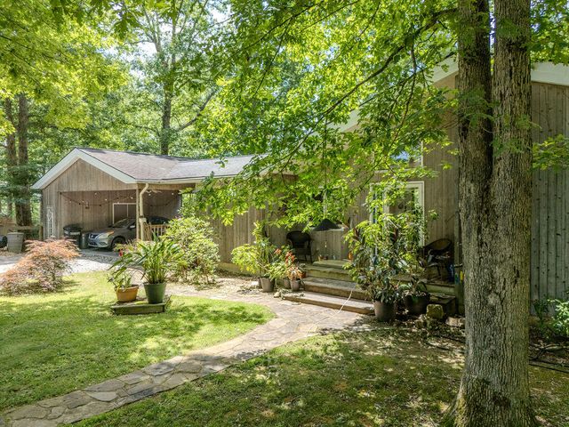 9127 Leatherwood, Salt Lick, KY 40371
