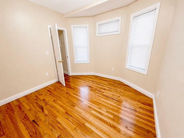 19 Dunlap St 1, Boston, MA 02124