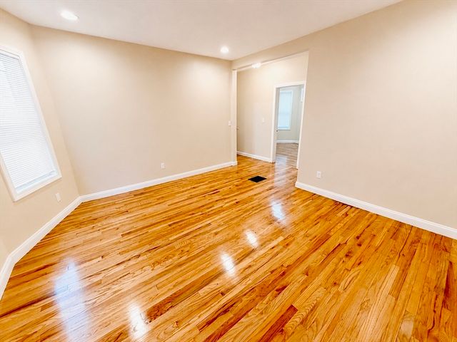 19 Dunlap St 1, Boston, MA 02124