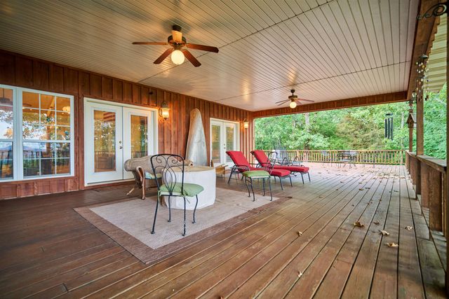 4 Kee Trl, Hardy, AR 72529