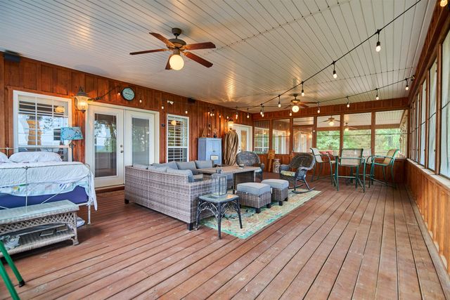 4 Kee Trl, Hardy, AR 72529