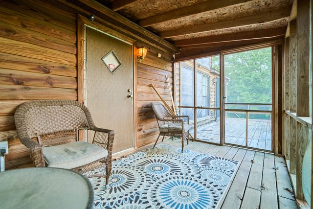 4 Kee Trl, Hardy, AR 72529