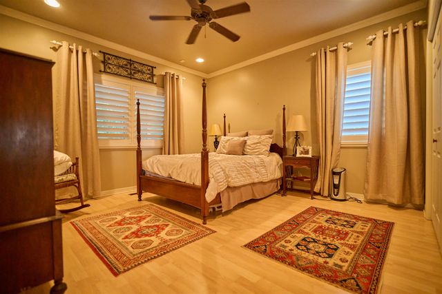 4 Kee Trl, Hardy, AR 72529