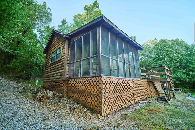 4 Kee Trl, Hardy, AR 72529