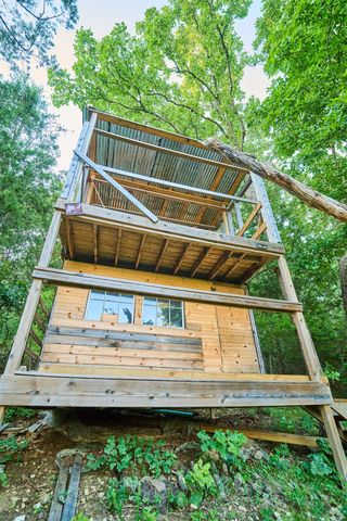 4 Kee Trl, Hardy, AR 72529