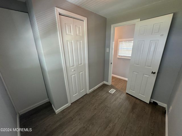 422 4th Street, Jackson, NJ 08527