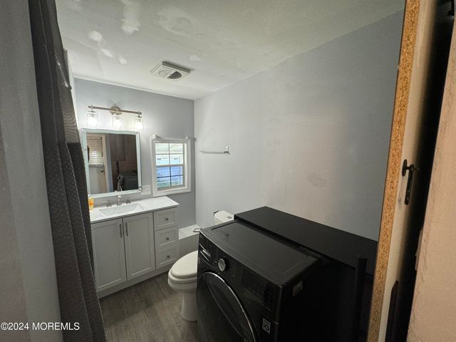 422 4th Street, Jackson, NJ 08527