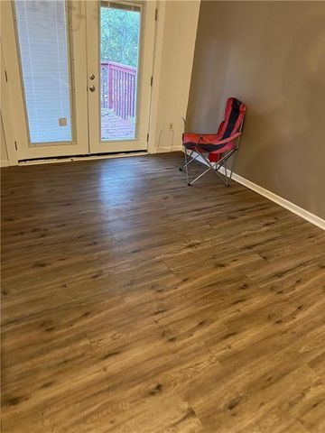 1744 Vauxhall Drive, Lithonia, GA 30058