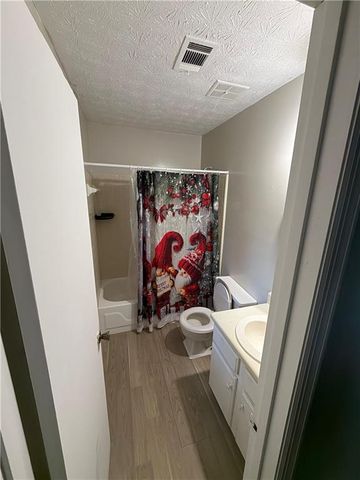 1744 Vauxhall Drive, Lithonia, GA 30058