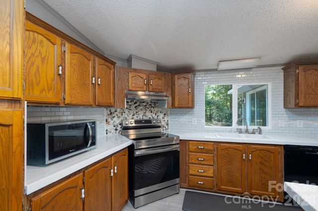 205 Aquila Lane, Rockwell, NC 28138