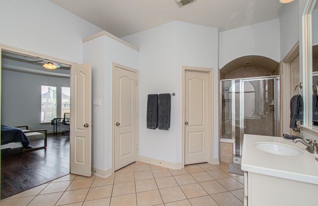 7511 Shadow Terrace Lane, Richmond, TX 77407