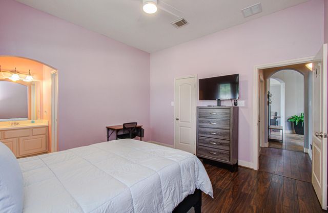 7511 Shadow Terrace Lane, Richmond, TX 77407