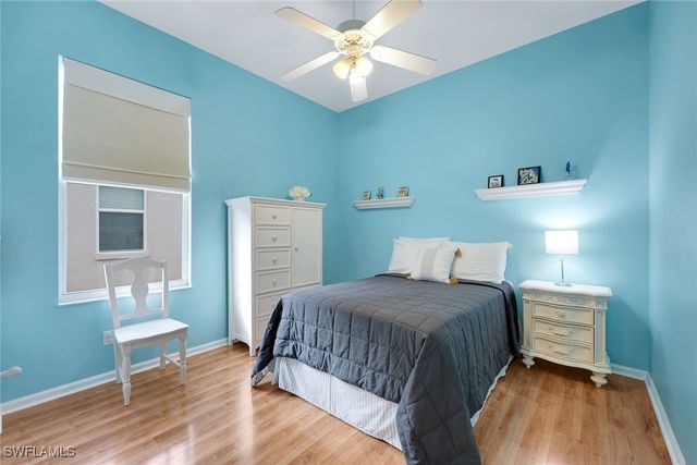 6374 Old Mahogany CT, Naples, FL 34109