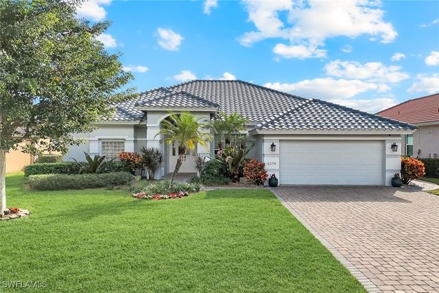 6374 Old Mahogany CT, Naples, FL 34109