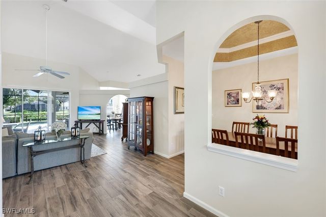 6374 Old Mahogany CT, Naples, FL 34109