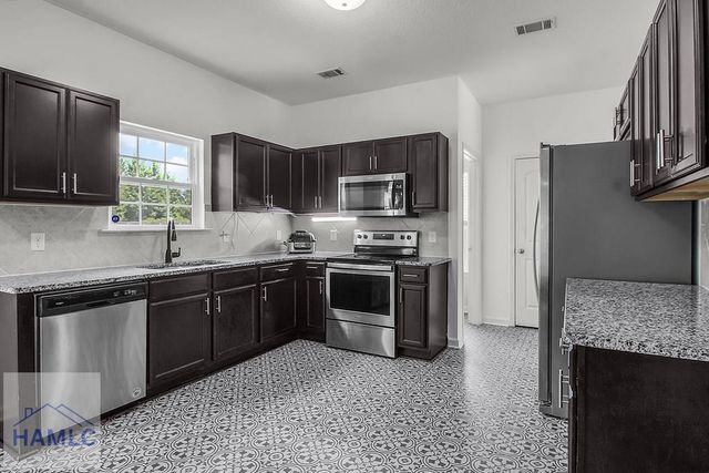 134 Dove Run Drive NE, Ludowici, GA 31316