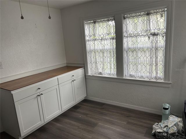 5521 5TH AVENUE N Front House, St Petersburg, FL 33710