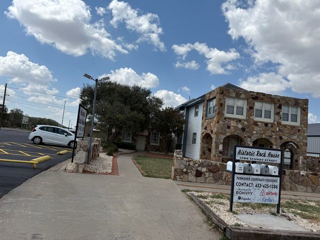 1308 Scurry St Unit D, Big Spring, TX 79720