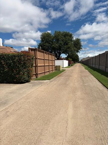 2306 Norwich Drive, Carrollton, TX 75006
