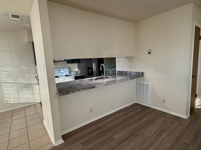 2106 Kirksey DR B, Austin, TX 78741
