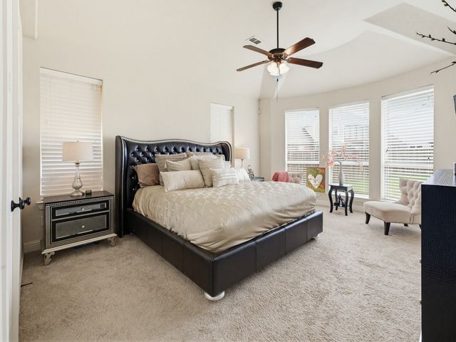 7315 Vienta Point, Grand Prairie, TX 75054