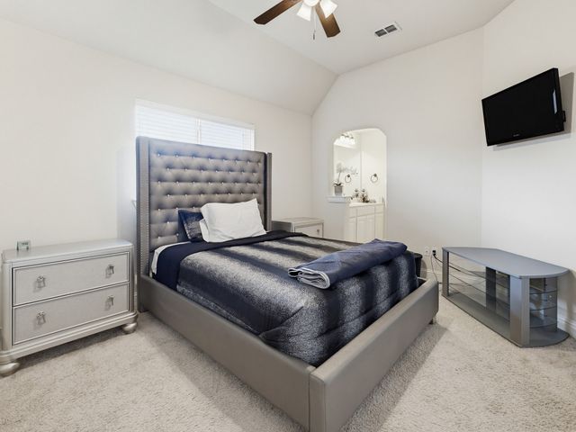 7315 Vienta Point, Grand Prairie, TX 75054