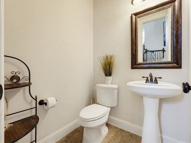 7315 Vienta Point, Grand Prairie, TX 75054