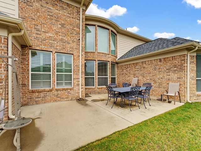 7315 Vienta Point, Grand Prairie, TX 75054