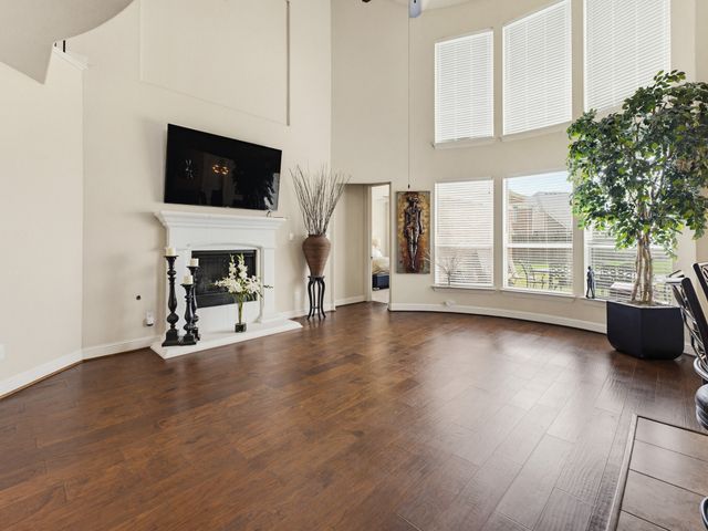 7315 Vienta Point, Grand Prairie, TX 75054