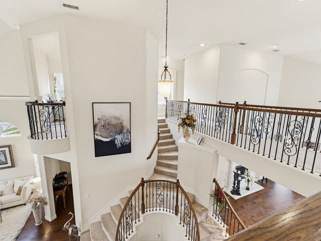 7315 Vienta Point, Grand Prairie, TX 75054