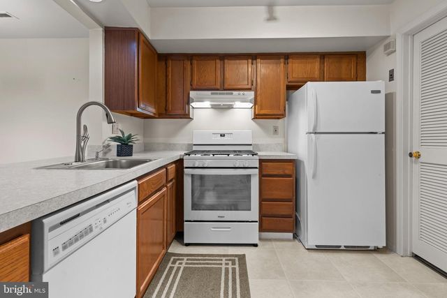 616 SOCIETY PL, Newtown, PA 18940