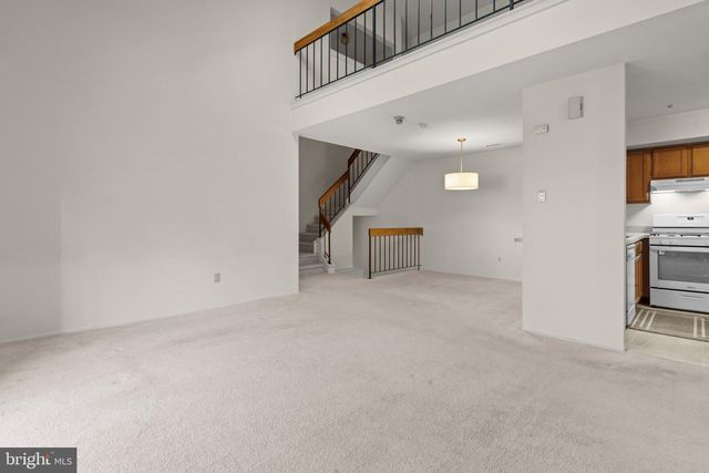 616 SOCIETY PL, Newtown, PA 18940