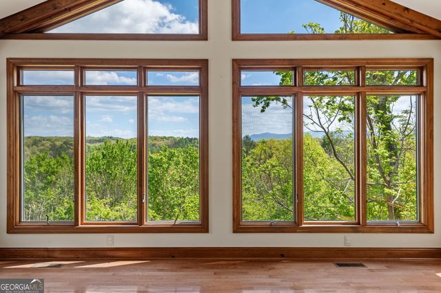 230 W D Court, Ellijay, GA 30540