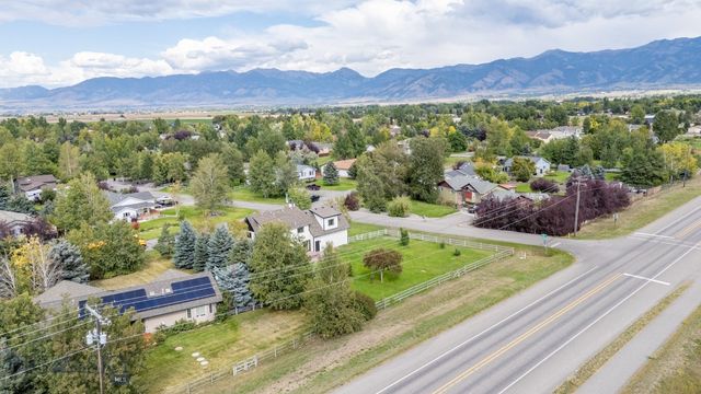 174 Valley Grove Drive, Bozeman, MT 59718