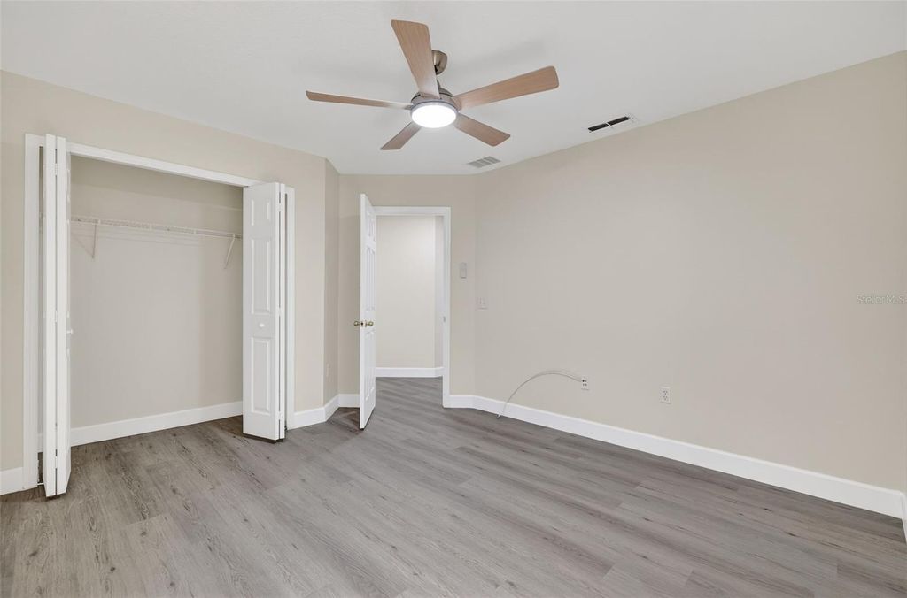 Image 24 of property listing at 402 BIG SIOUX COURT, Kissimmee, FL 34759