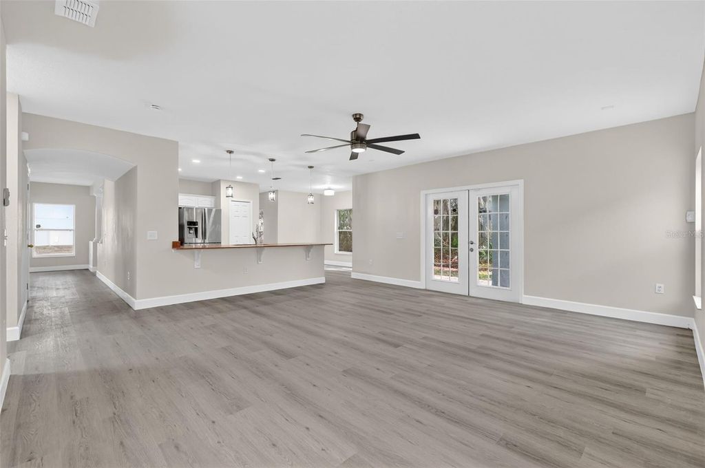 Image 40 of property listing at 402 BIG SIOUX COURT, Kissimmee, FL 34759