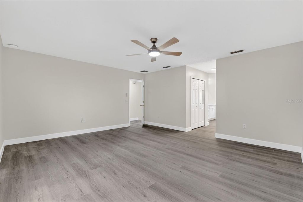 Image 46 of property listing at 402 BIG SIOUX COURT, Kissimmee, FL 34759