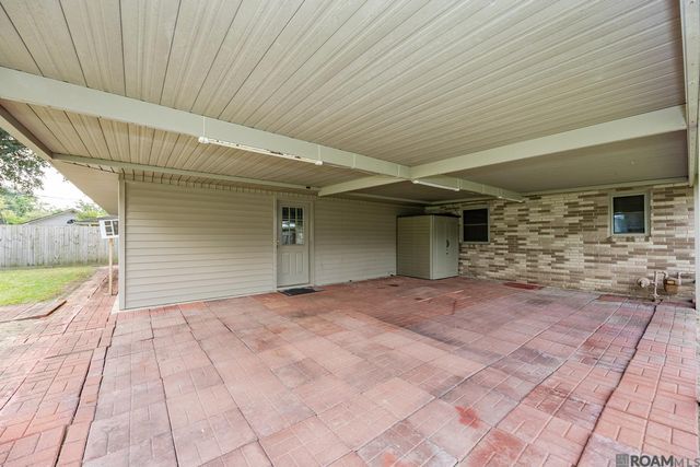 25321 Fenner St, Plaquemine, LA 70764