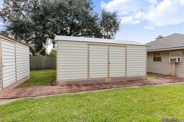 25321 Fenner St, Plaquemine, LA 70764