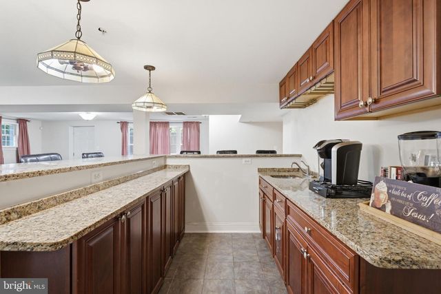 7100 BELTZ DR, District Heights, MD 20747