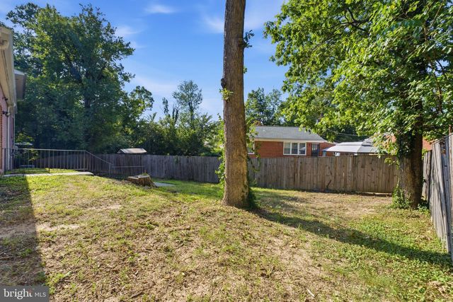 7100 BELTZ DR, District Heights, MD 20747