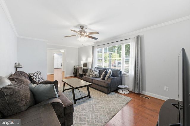 7100 BELTZ DR, District Heights, MD 20747