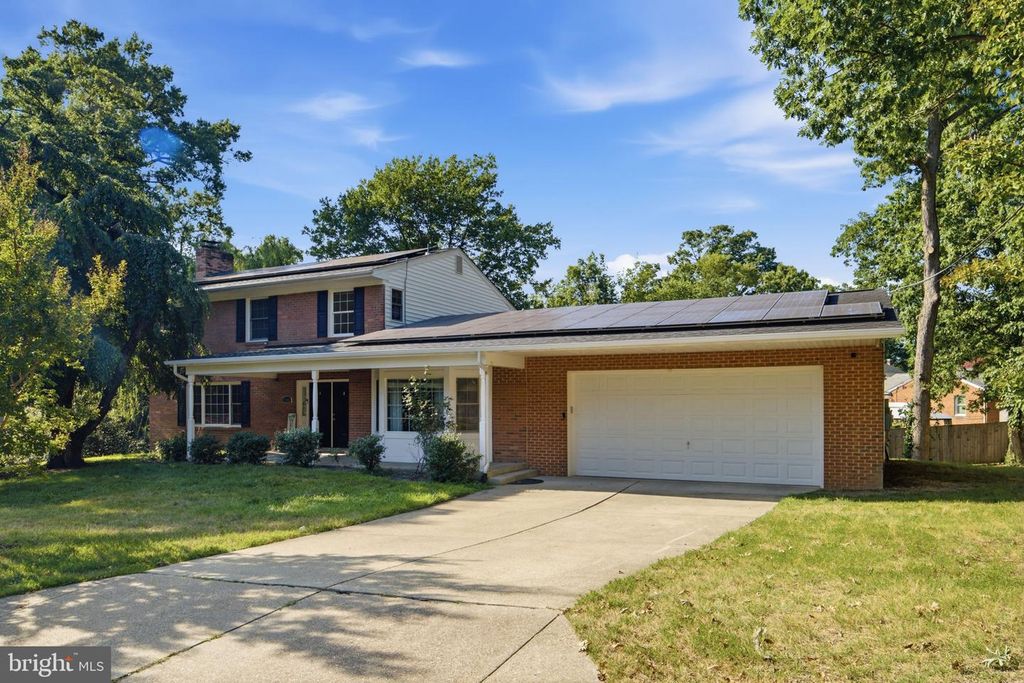 7100 BELTZ DR, District Heights, MD 20747