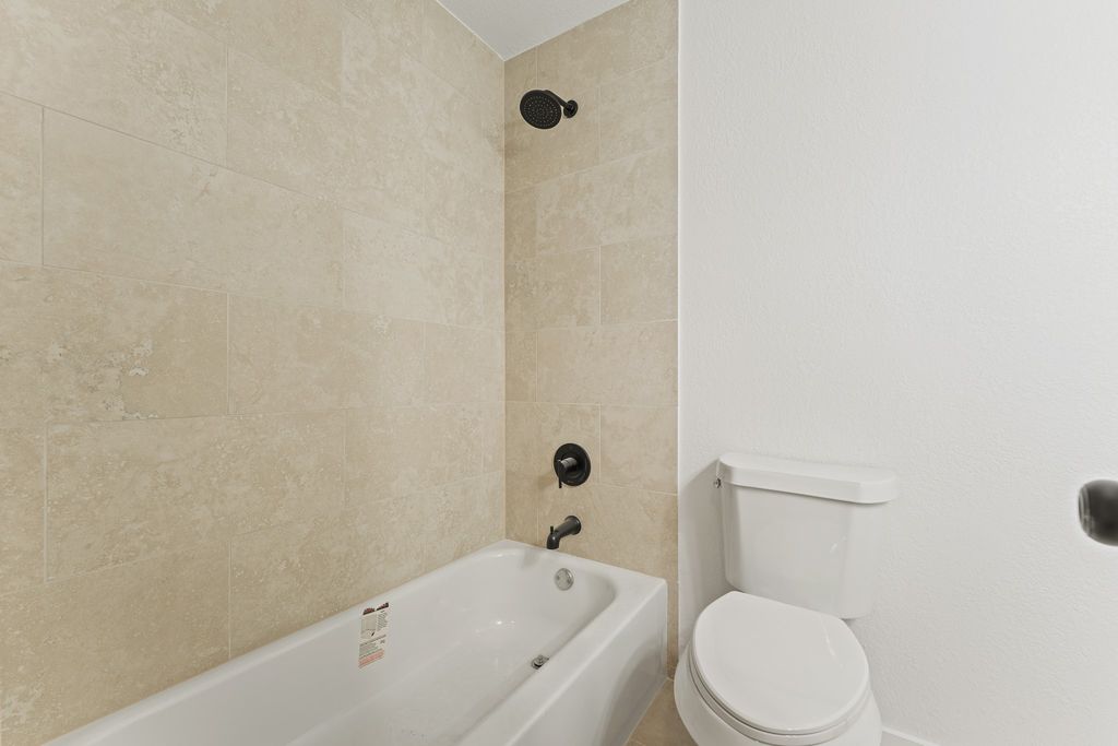 1326 Kingston Drive, Lewisville, TX 75067 — photo 5