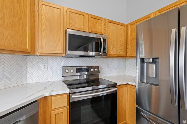 1432 W BRUNELLO DR, Bluffdale, UT 84065