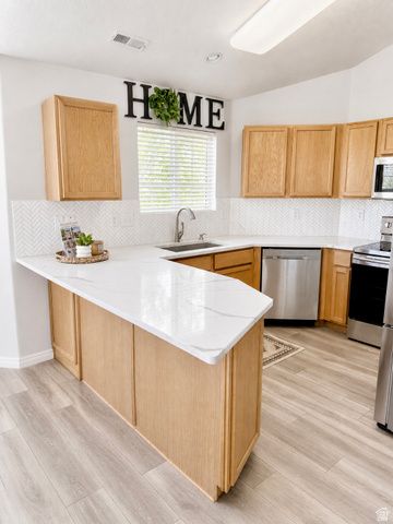 1432 W BRUNELLO DR, Bluffdale, UT 84065