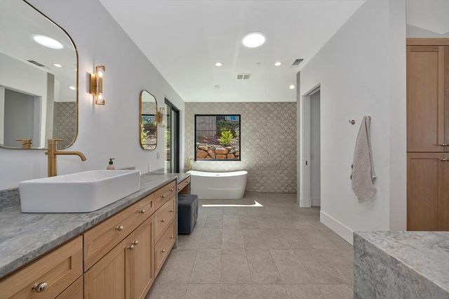 5021 Da Vinci Dr, El Dorado Hills, CA 95762
